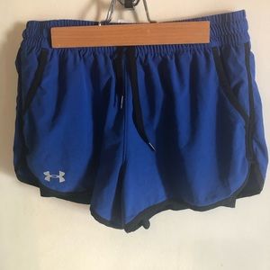 Underarmour women’s running shorts size small